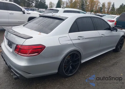 2015 Mercedes-Benz E 350 from USA, damaged, VIN WDDHF5KB4FB135384